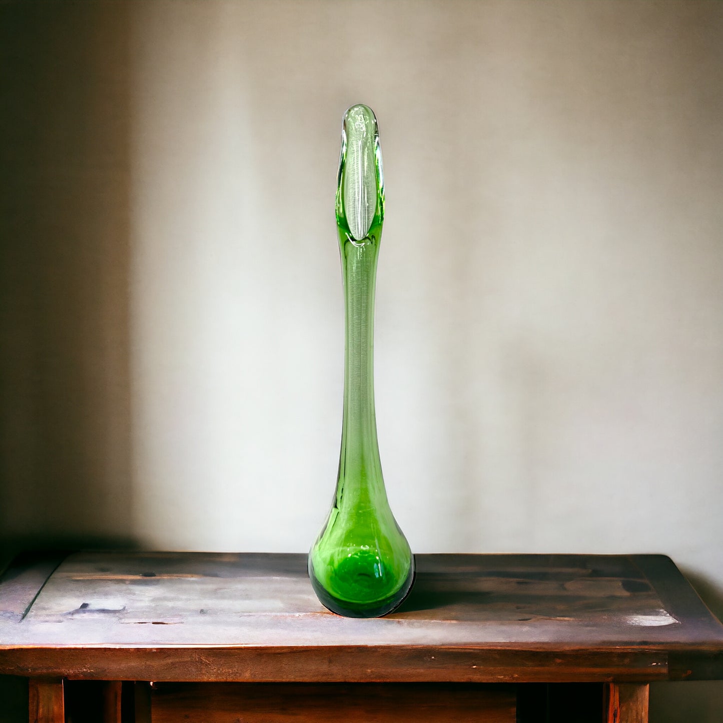 mid century vase - green